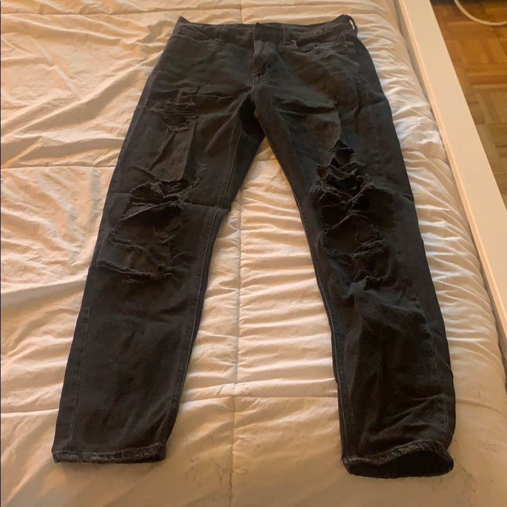 Black distressed mom jeans